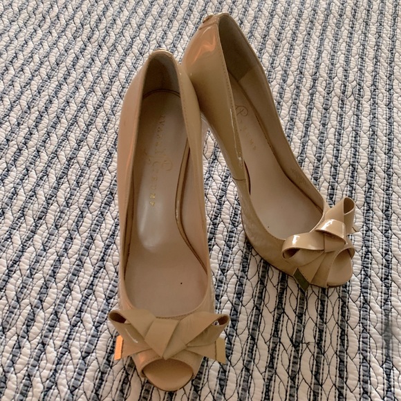 Ivanka Trump Shoes - Ivanka Trump Peep Toe Pumps WORN TWICE